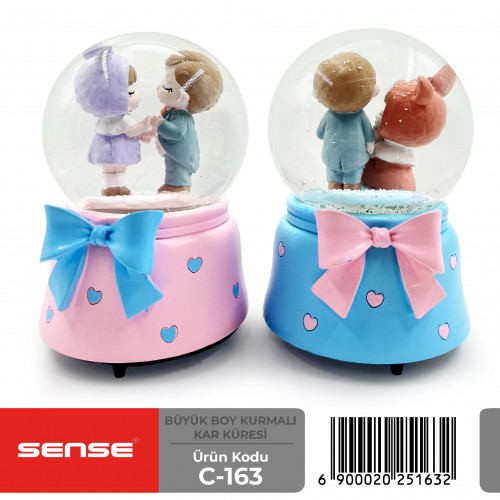 Büyük Boy Kurmalı Kar Küresi